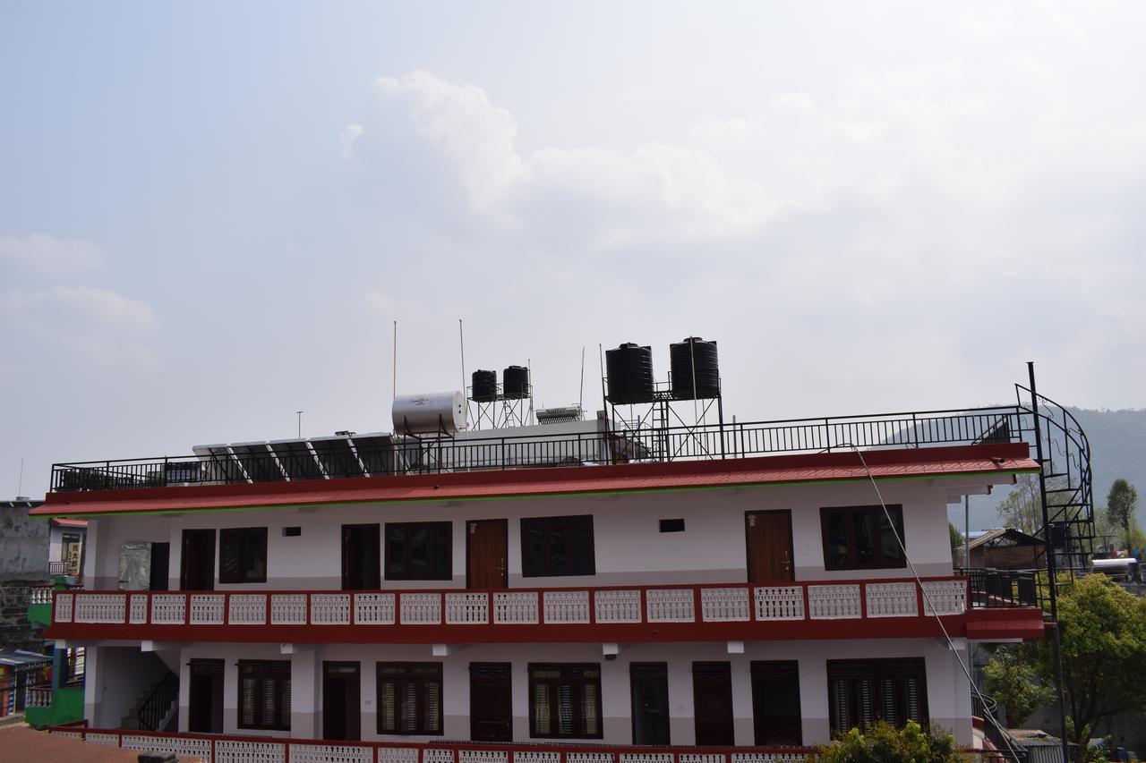 Pokhara Youth Hostel Экстерьер фото
