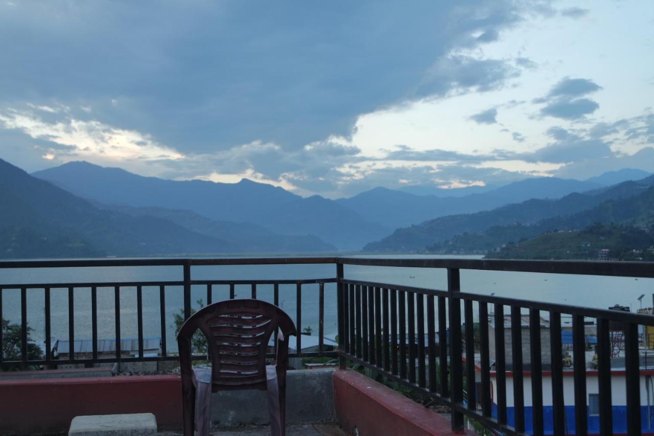 Pokhara Youth Hostel Экстерьер фото