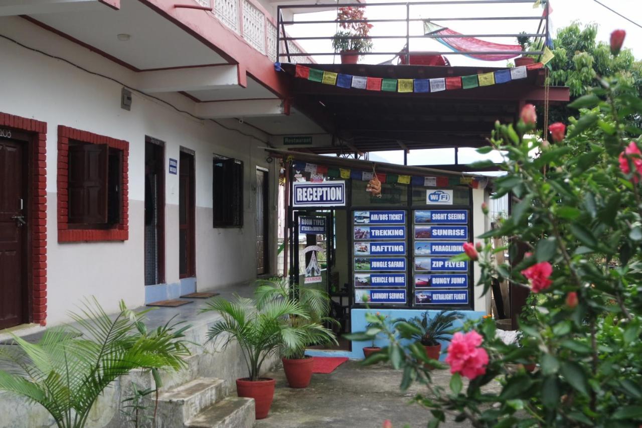 Pokhara Youth Hostel Экстерьер фото