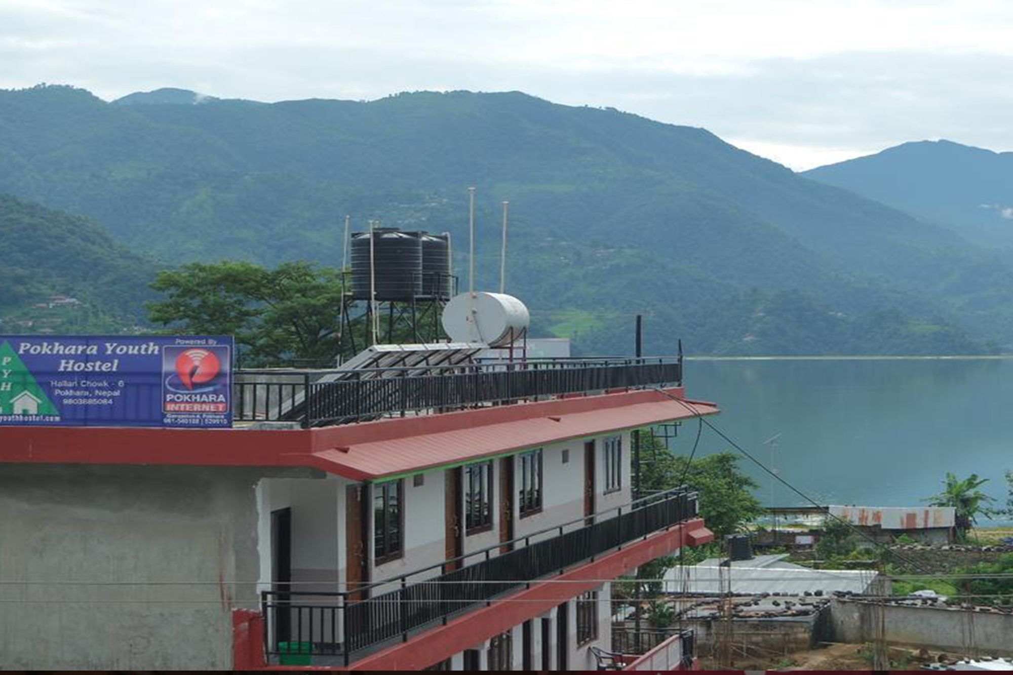 Pokhara Youth Hostel Экстерьер фото