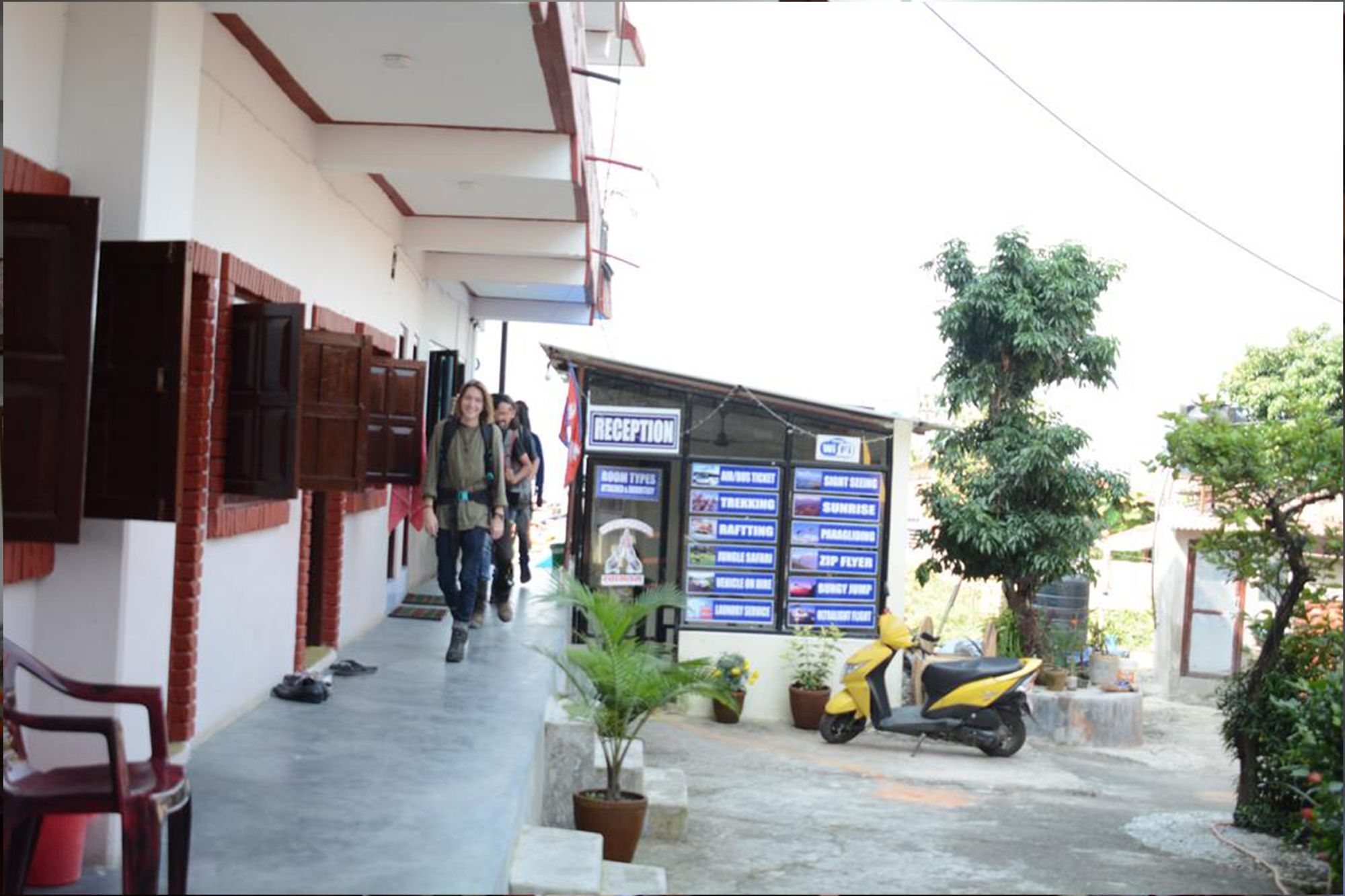 Pokhara Youth Hostel Экстерьер фото
