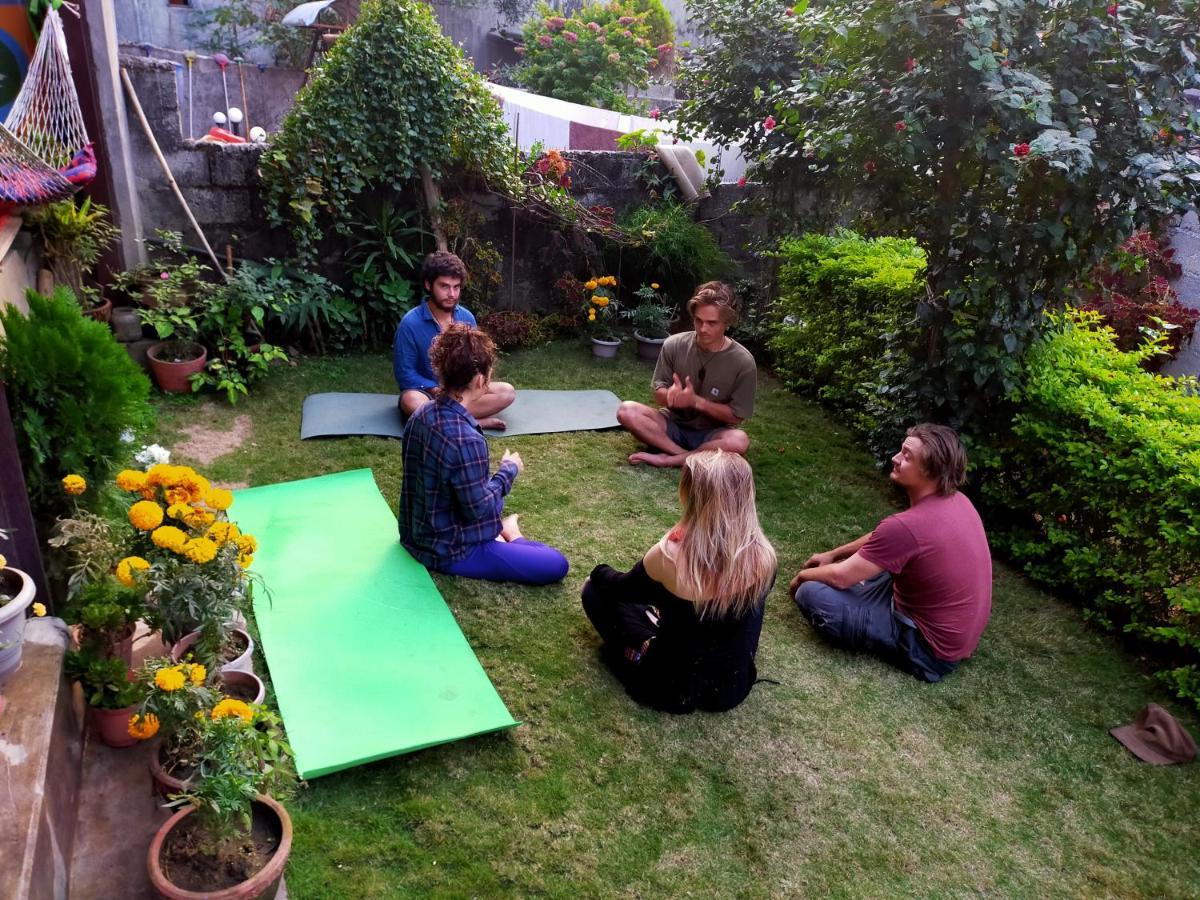 Pokhara Youth Hostel Экстерьер фото