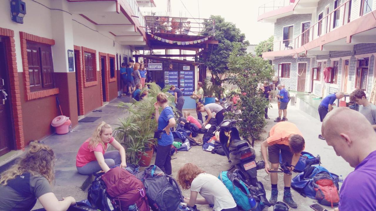 Pokhara Youth Hostel Экстерьер фото